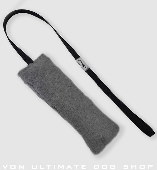 HST Lambswool Tug with handle